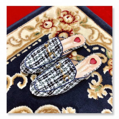 G*u*iu-slipper-13
