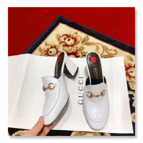 G*u*iu-slipper-19