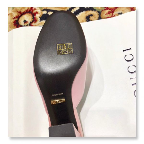 G*u*iu-slipper-20
