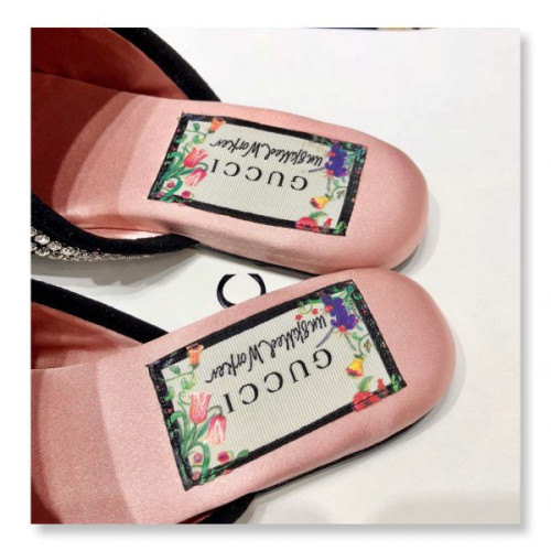 G*u*iu-slipper-3