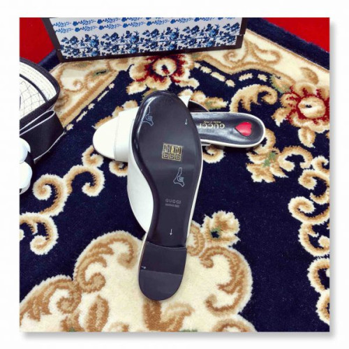 G*u*iu-slipper-5
