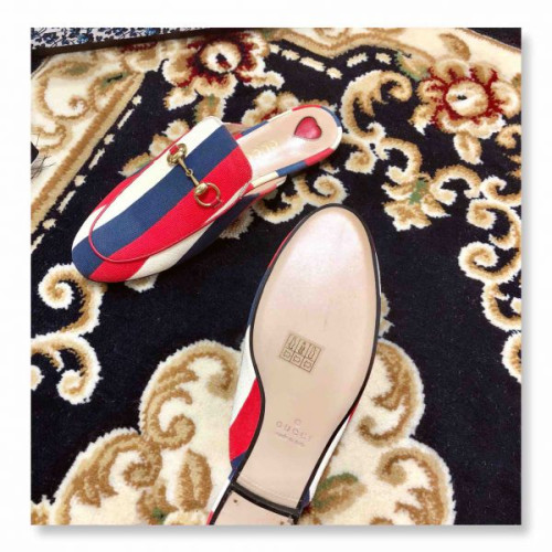 G*u*iu-slipper-7