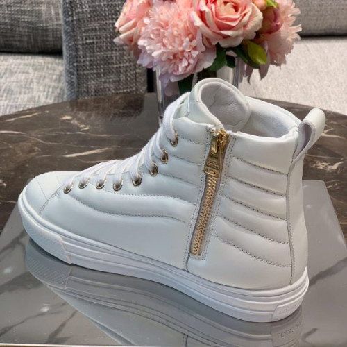 l0*is-V*t0n-shoes-5-6-7-2-3-6-4-3-2